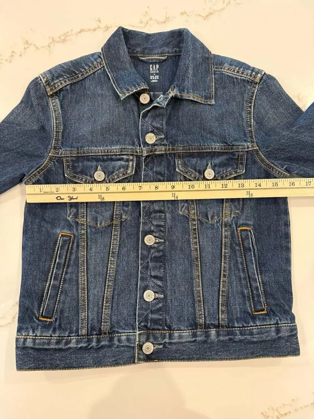 Gap Kids Denim Trucker Jacket, Size Medium (8-9)